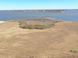 Windswept Dr, Palacios, TX 77465