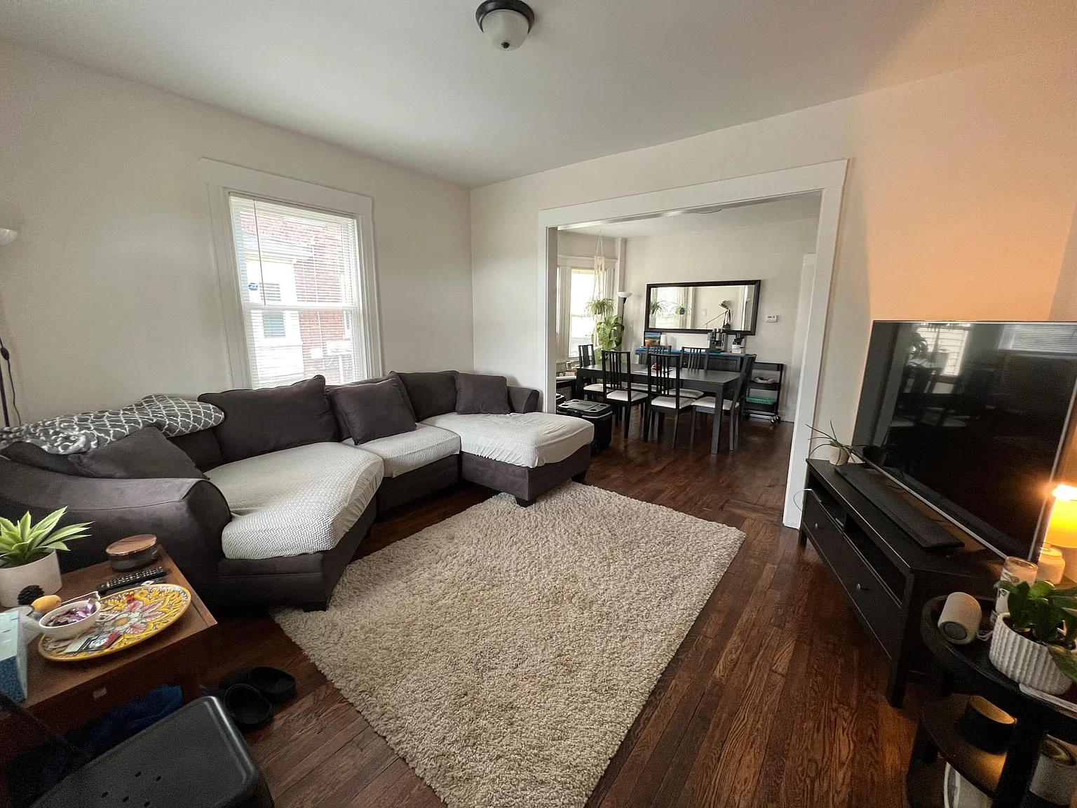 7719 E Vernor Hwy — Photo 2