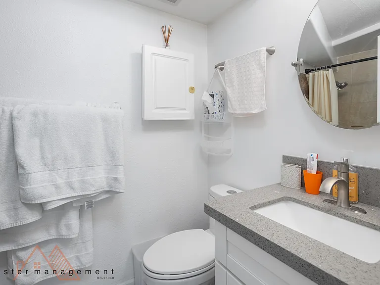 440 Lewers St #903A — Photo 8