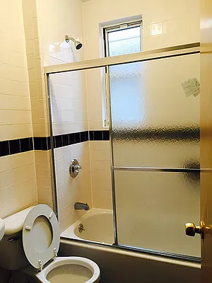 Rented by MTY Group, Inc | media 24