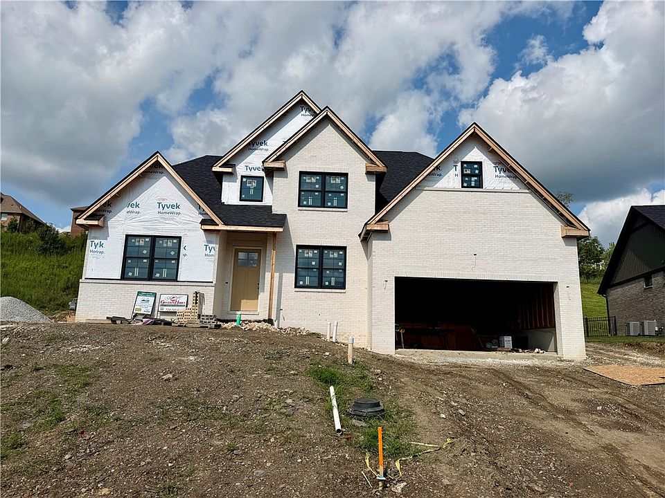 1st image of 1061 Skyline Dr