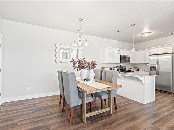 5th image of 1806 W Newcastle Ln #203