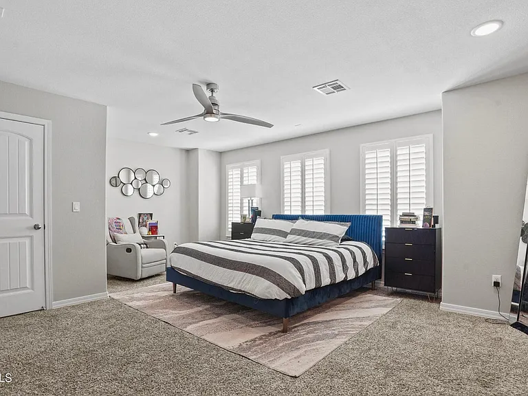 13677 Baja Vista Ct — Photo 8