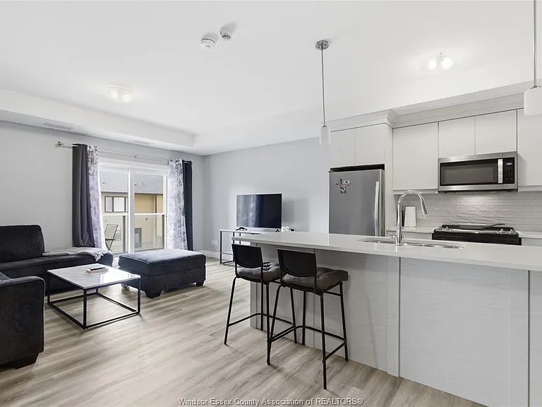 728 Brownstone Dr #302 — Photo 3