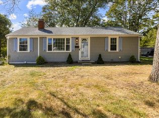 23 Holly Ln, South Yarmouth, MA 02664