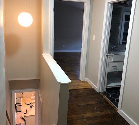 5th image of 2219 Cherokee St