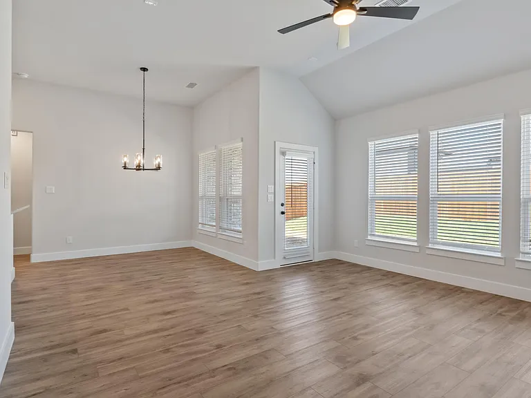 6205 Tahoe Winds Dr — Photo 14