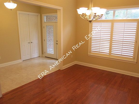 4th image of 888 Coldwater Creek Cir E