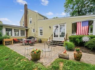111 Troy Hills Rd, Whippany, NJ 07981