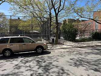 Rented by Royal House Realty, Inc.