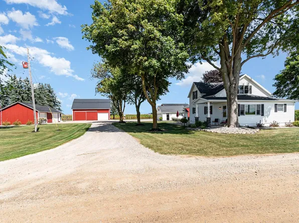 10063 E Walton Rd, Shepherd, MI 48883