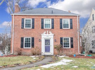 2401 Pemberton Dr, Toledo, OH 43606