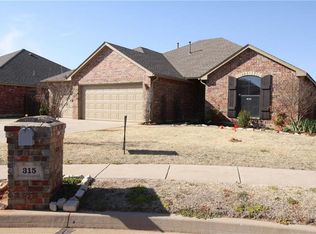 315 Pacific Crest Trl, Edmond, OK 73003
