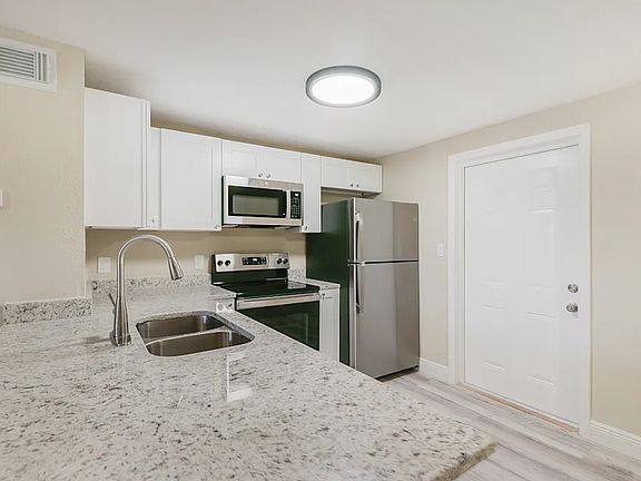 2nd image of 6111 Dellwood Dr