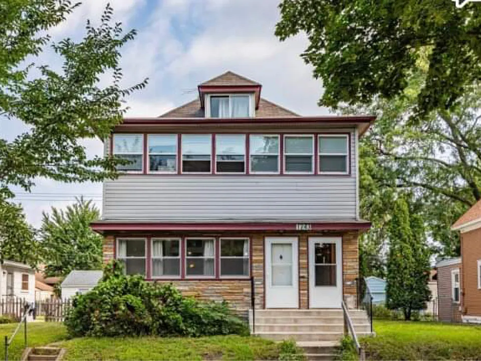 1243 Thomas Ave #2