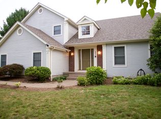 202 Gorden Cir, Windsor, CT 06095