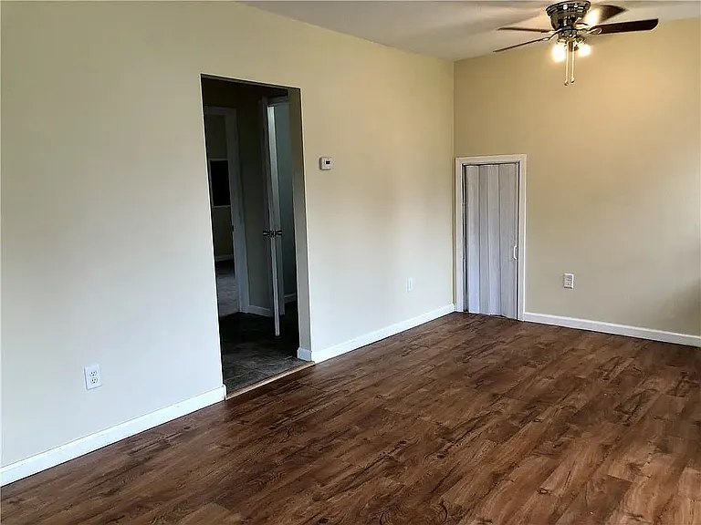 3114 Court Ave — Photo 3