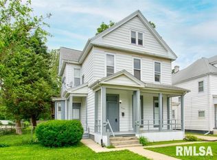 1225 N 8th St, Springfield, IL 62702