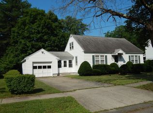 96 High St, Turners Falls, MA 01376