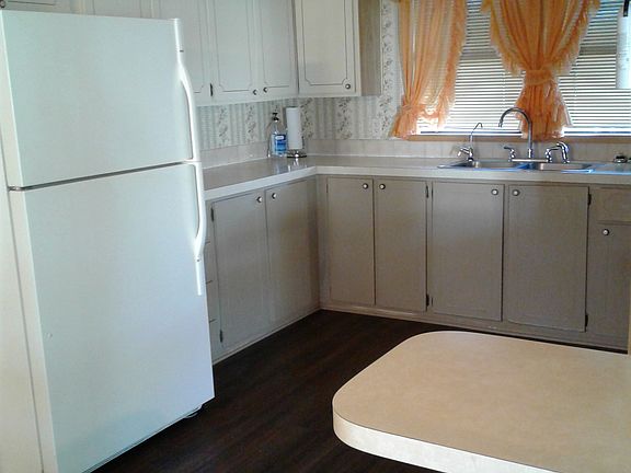 Kitchen cabinets