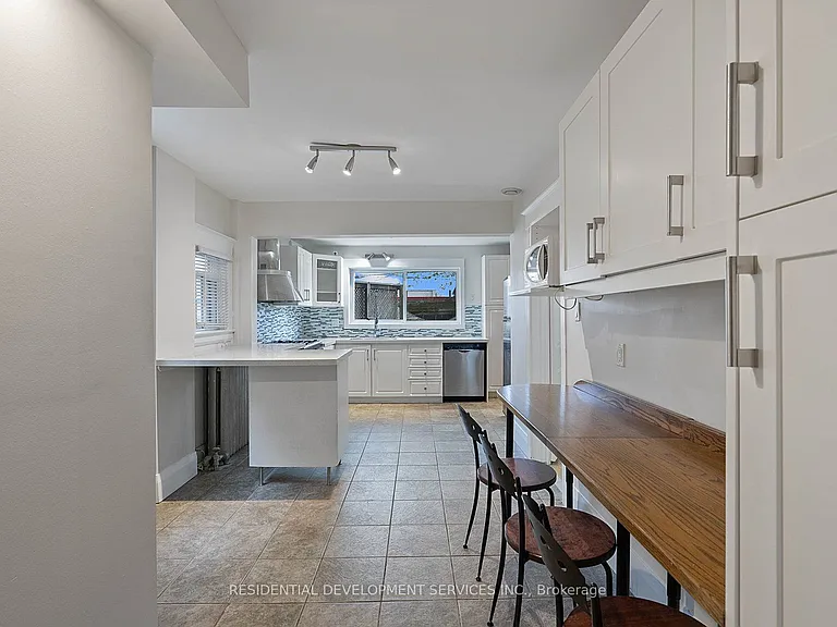 363 Strathmore Blvd — Photo 7