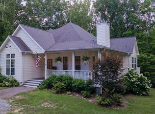 577 Frontier Bluff Rd, Lookout Mountain, GA 30750