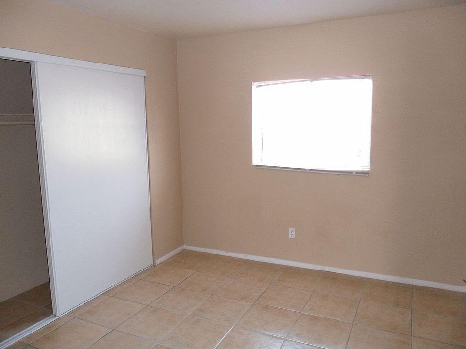 2nd image of 1688 Stevens St APT 2