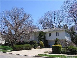 5th image of 6 Fern Dr W