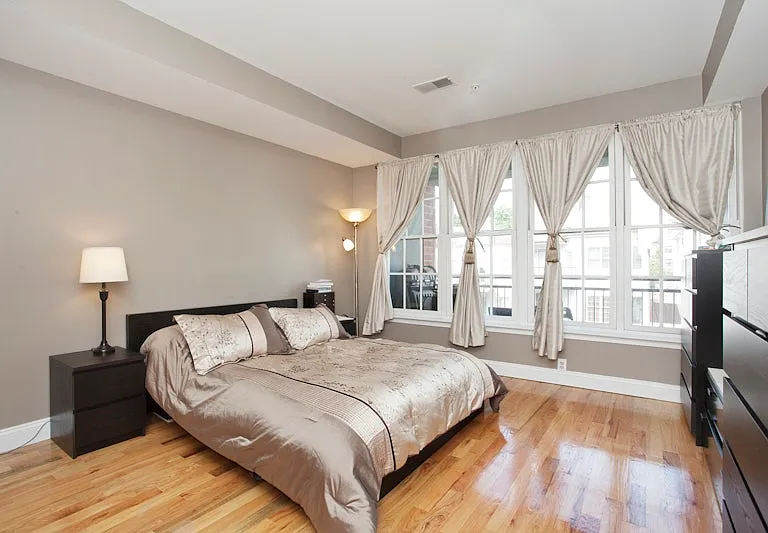 402 9th St #3L — Photo 6