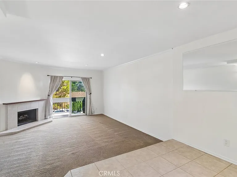3958 60th St — Photo 3