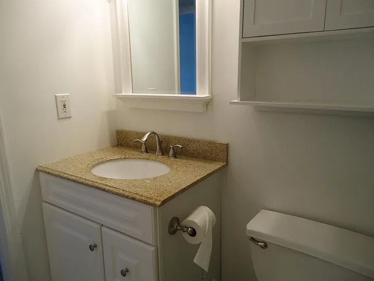 23 Spencer Rd — Photo 5