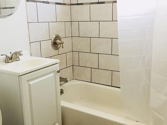 5th image of 18 Valley Pl S