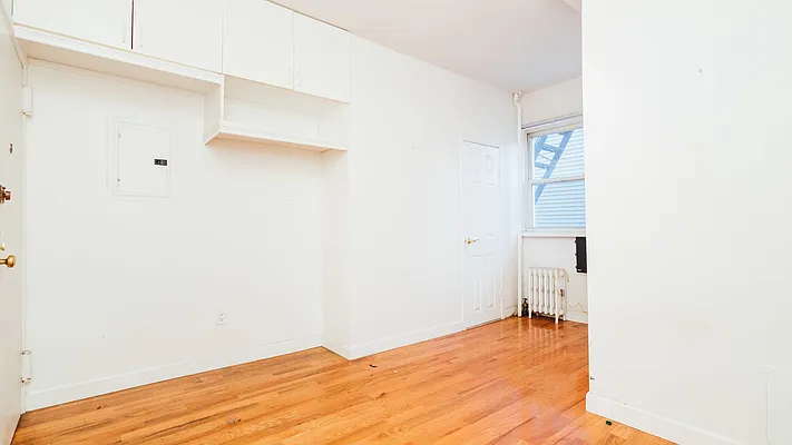 Rented by Terra Magia Inc | media 4