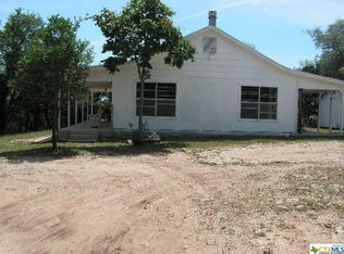 2100 Skyline Dr, Canyon Lake, TX 78133