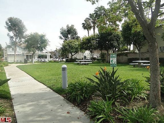5th image of 7031 Blossom Ct