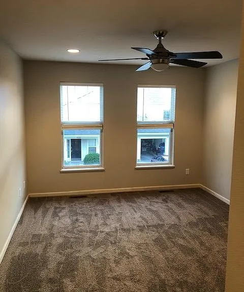 2896 Holborn Cir — Photo 14