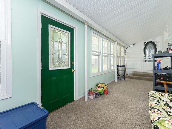 4th image of 11619 Rock Dr