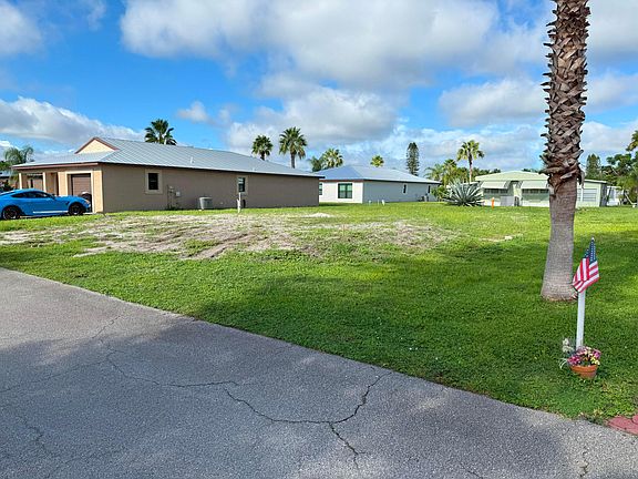 3rd image of 3 Palo Alto Lane
