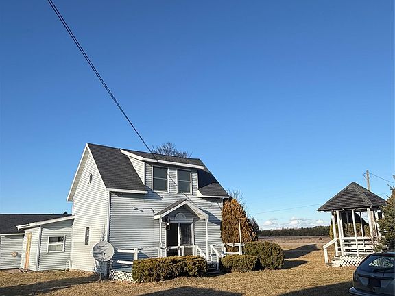 2nd image of 2455 Jacob Rd