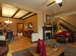 5525 Lyman Ave, Downers Grove, IL 60516