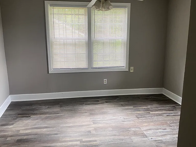 2695 S Wiggins St — Photo 17