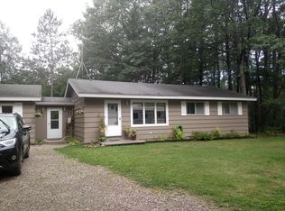 1730 Chippewa Beach Rd, Indian River, MI 49749