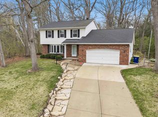305 Windward Rd, Green Bay, WI 54302