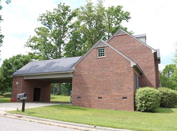 2nd image of 1328 Michael Scott Dr