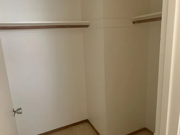 630 Maple St — Photo 24