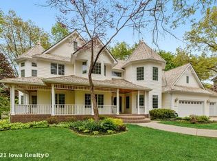 2125 NW 134th St, Clive, IA 50325