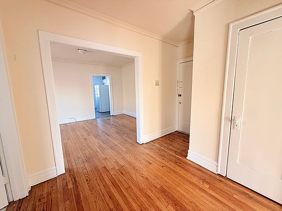 3rd image of 1937 N Central Park Ave APT 3F