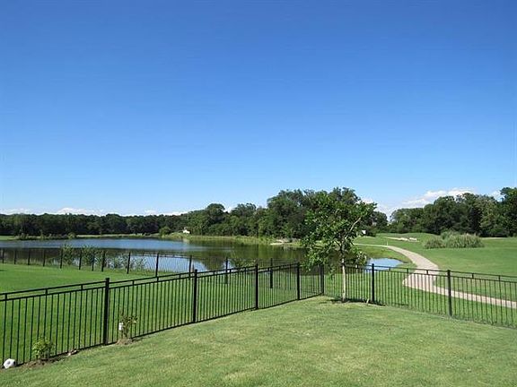 2nd image of 6616 Lake Meadow Ln