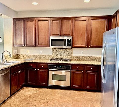 2nd image of 6124 Verda Ln