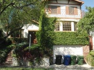 10511 Rochester Ave, Los Angeles, CA 90024